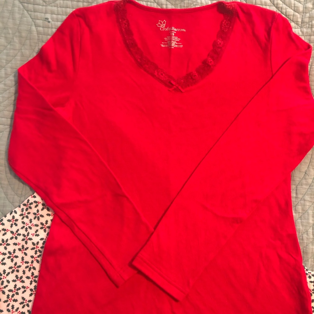 Holiday holly print PJ set.  Size XS.
